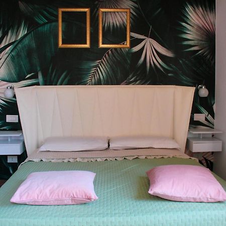 Lion Luxury Rooms Rome Exterior photo